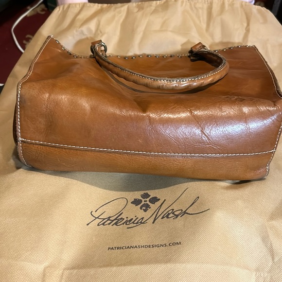 Patricia Nash Women's Brown Zancona Smooth Leather Tote with Large Dust Bag. - Picture 10 of 10